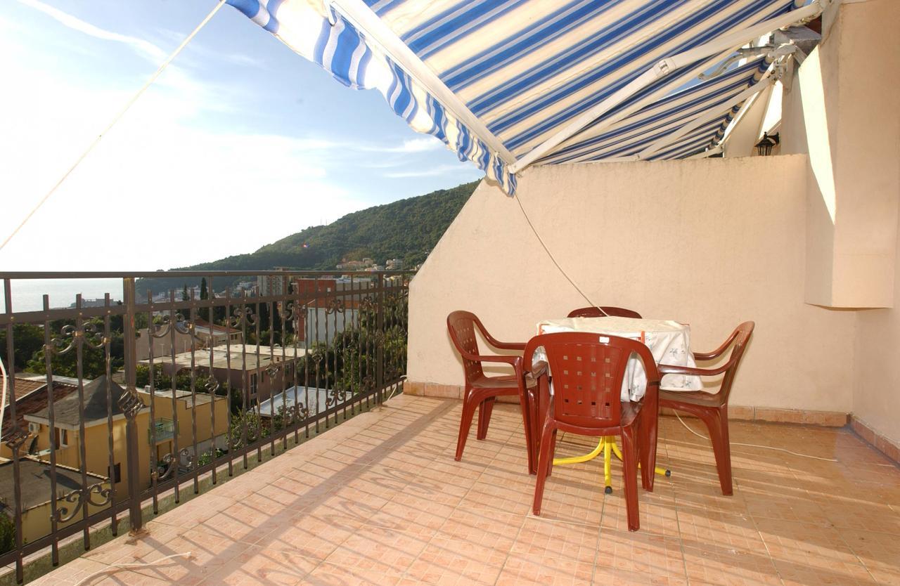 Mm Kovacevic Apartments Petrovac Exterior foto