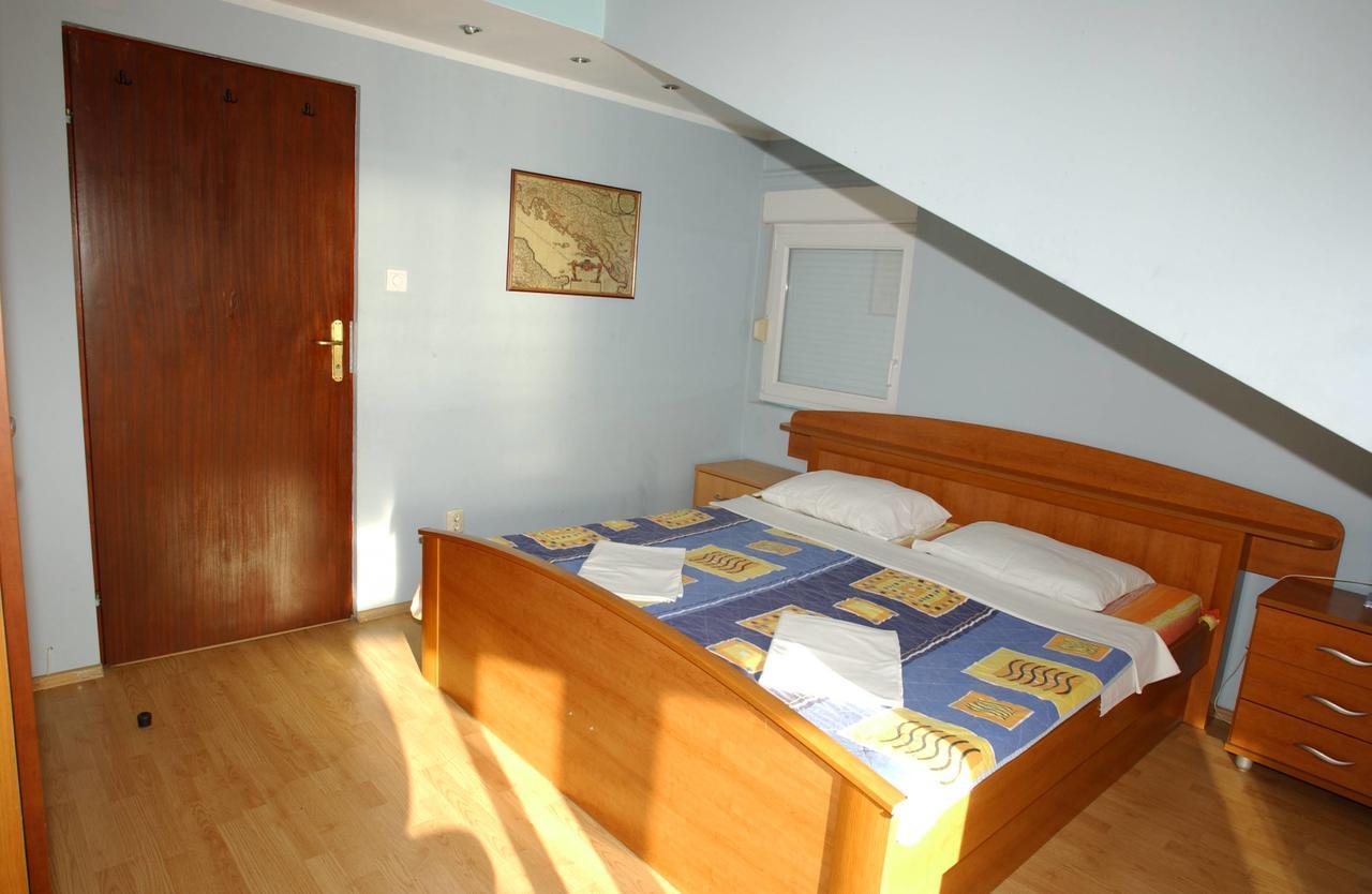 Mm Kovacevic Apartments Petrovac Exterior foto